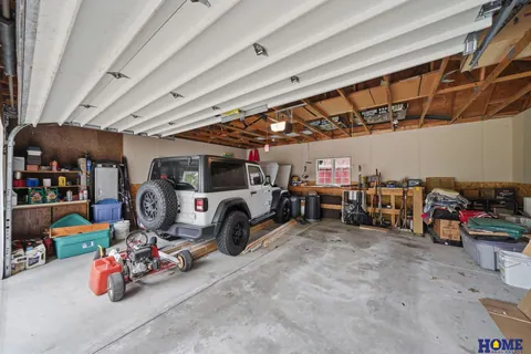 207 W 4th Street: detached 2-stall garage with open rafters