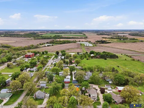 207 W 4th Street: aerial view of town, photo 68