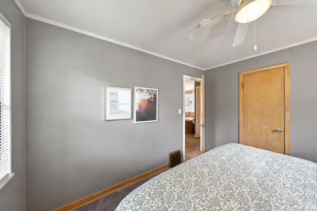 2919 S 37th St: bedroom, photo 20