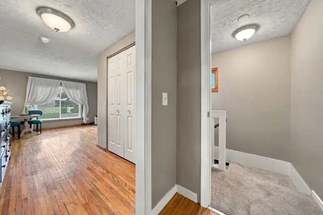 2919 S 37th St: bonus room (office or playroom) and stairs, photo 24