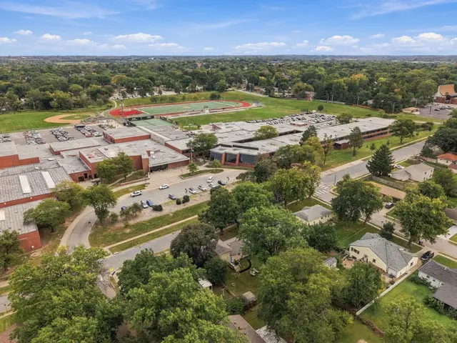 2919 S 37th St: aerial view of the neighborhood, photo 48