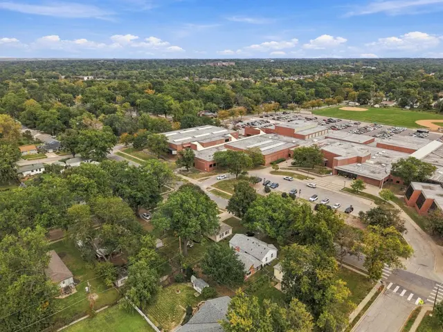 2919 S 37th St: aerial view of the neighborhood, photo 49