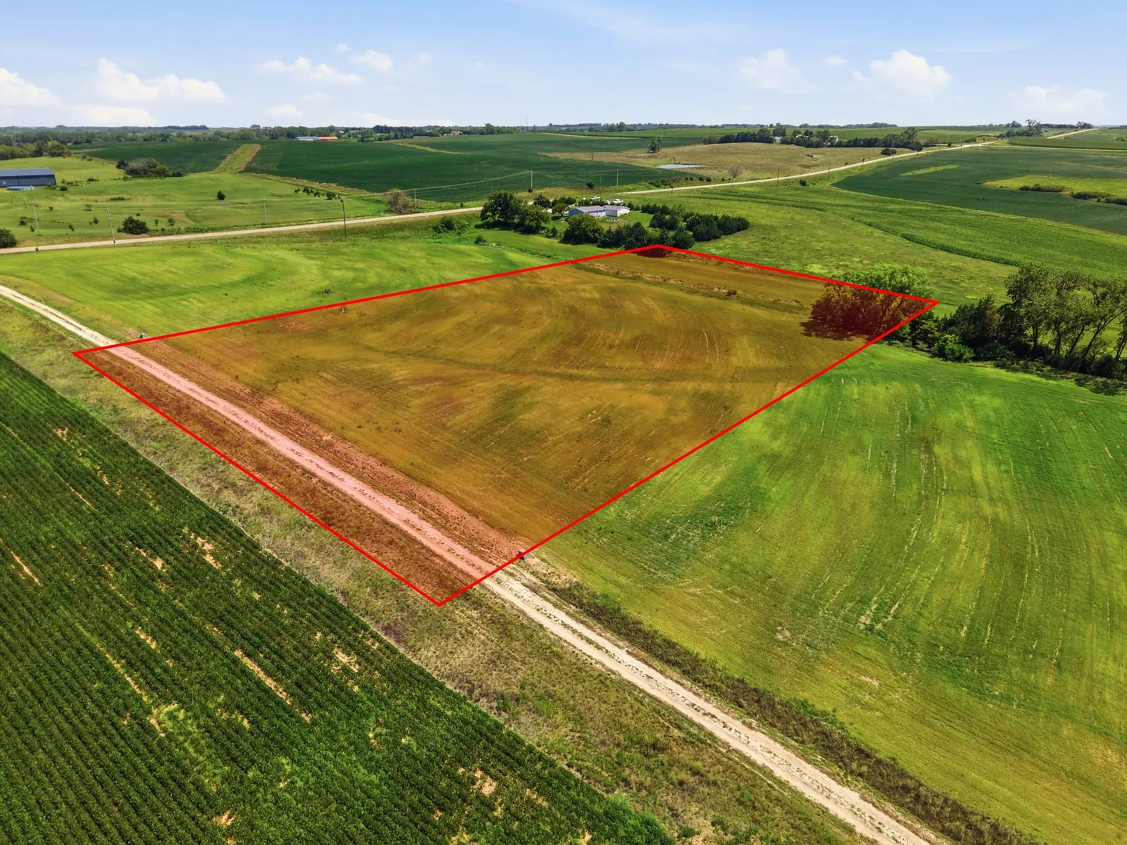 Lot 2 outlined in red on an aerial photo